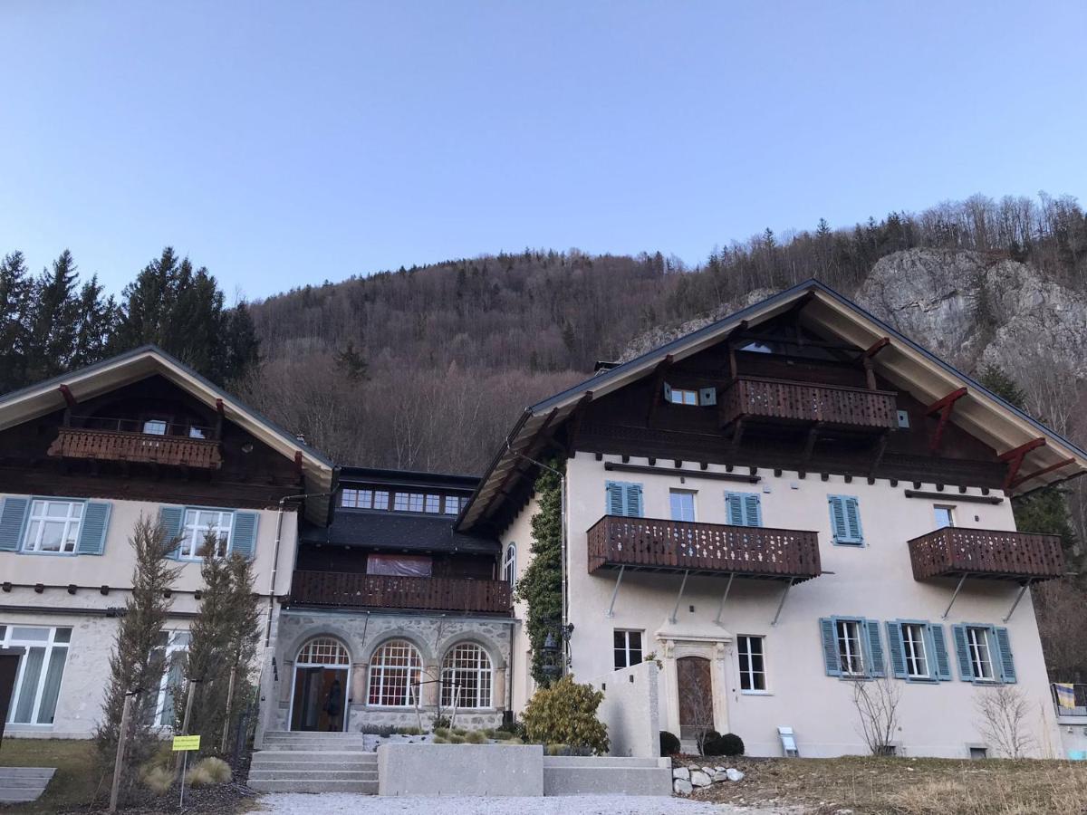 Apartment In Historischer Villa Mit Parkplatz Грюнау-им-Альмталь Экстерьер фото