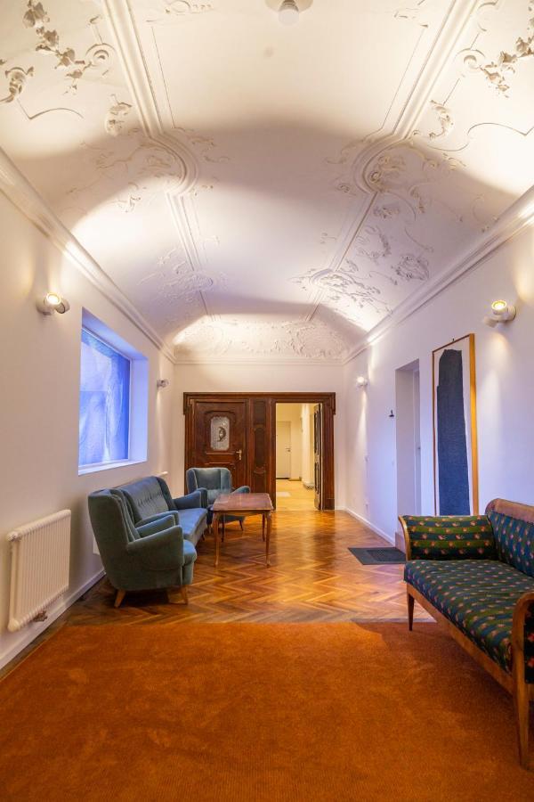 Apartment In Historischer Villa Mit Parkplatz Грюнау-им-Альмталь Экстерьер фото